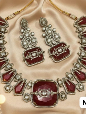 Premium Necklace set